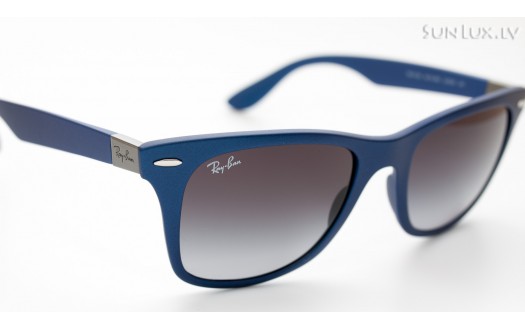 Ray-Ban Wayfarer Liteforce (RB4195 60158G 52mm) saules brilles